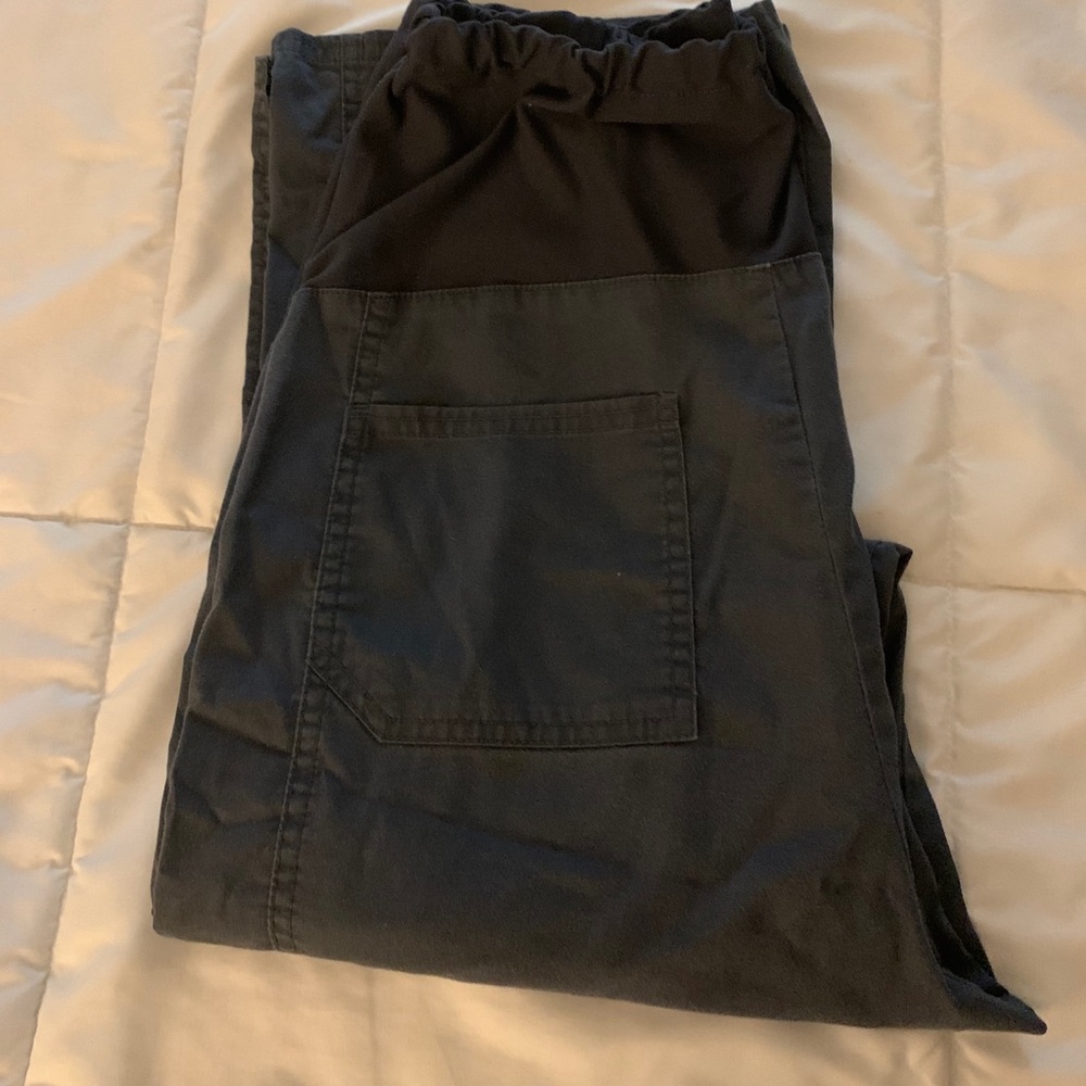 Women’s Maternity Work Scrubs